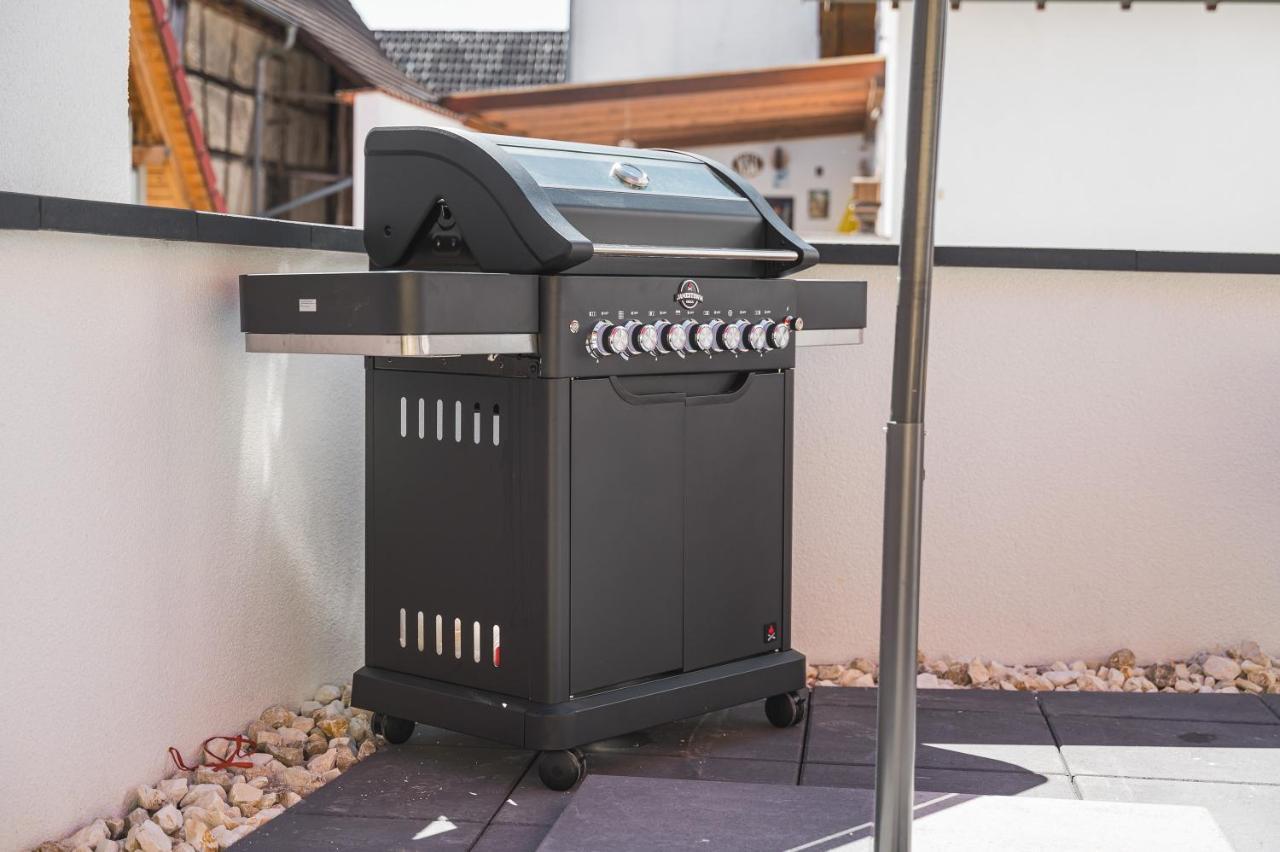 Golden Home With Barbecue, Yoga, Football Table Sinsheim Zewnętrze zdjęcie