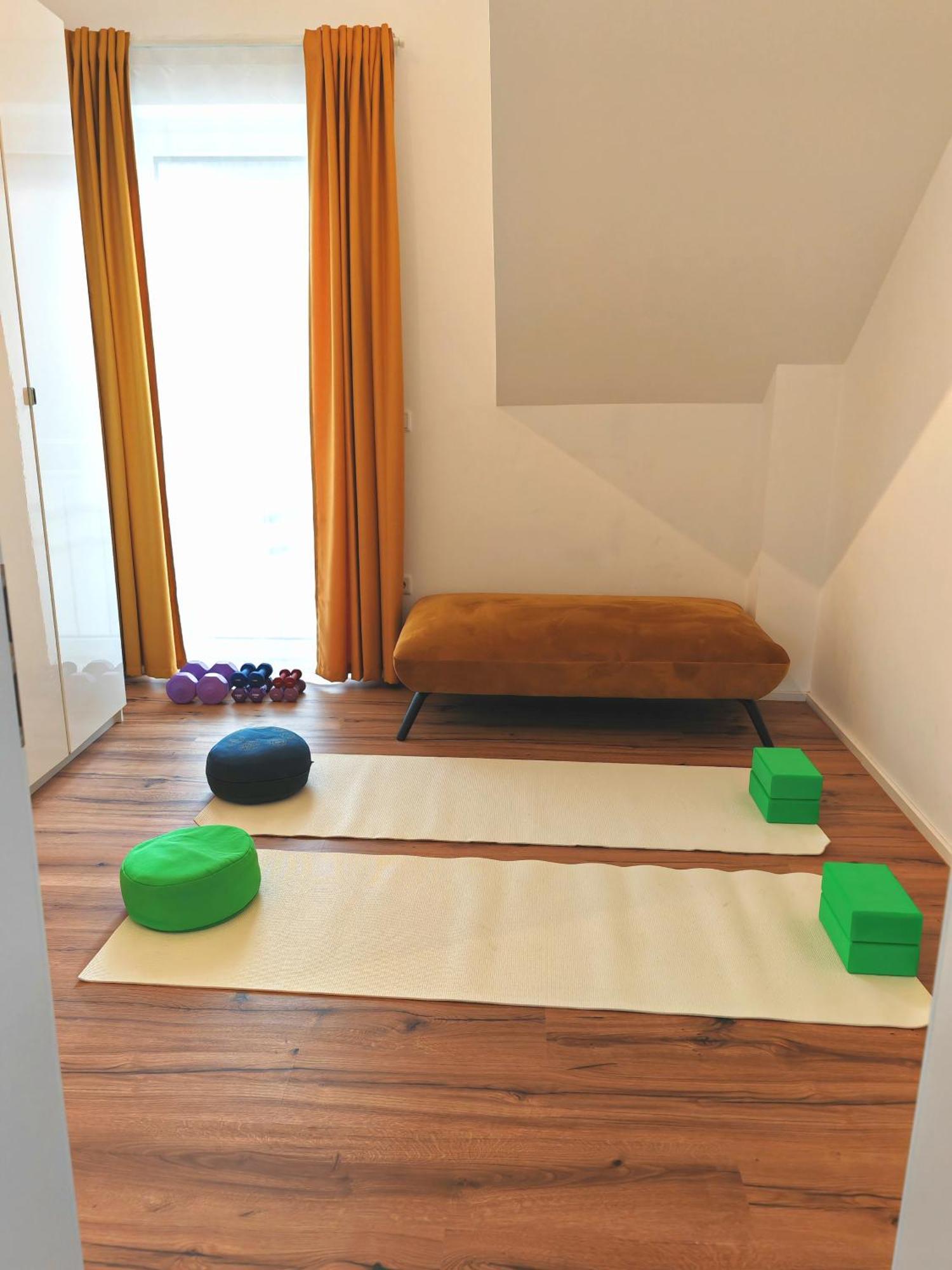 Golden Home With Barbecue, Yoga, Football Table Sinsheim Zewnętrze zdjęcie